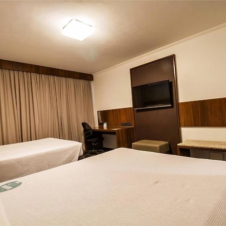 Hotel Deville Business Maringá Eksteriør billede