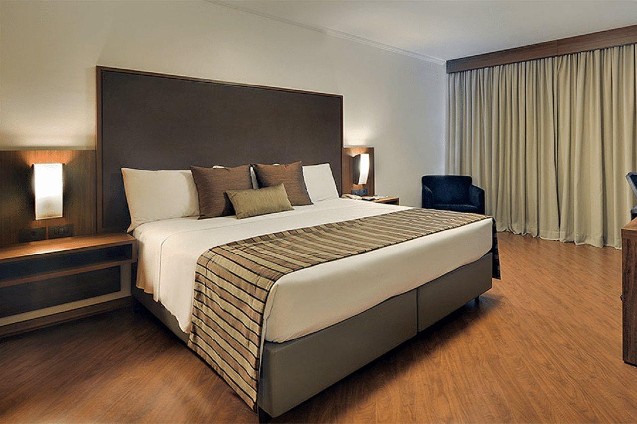 Hotel Deville Business Maringá Eksteriør billede