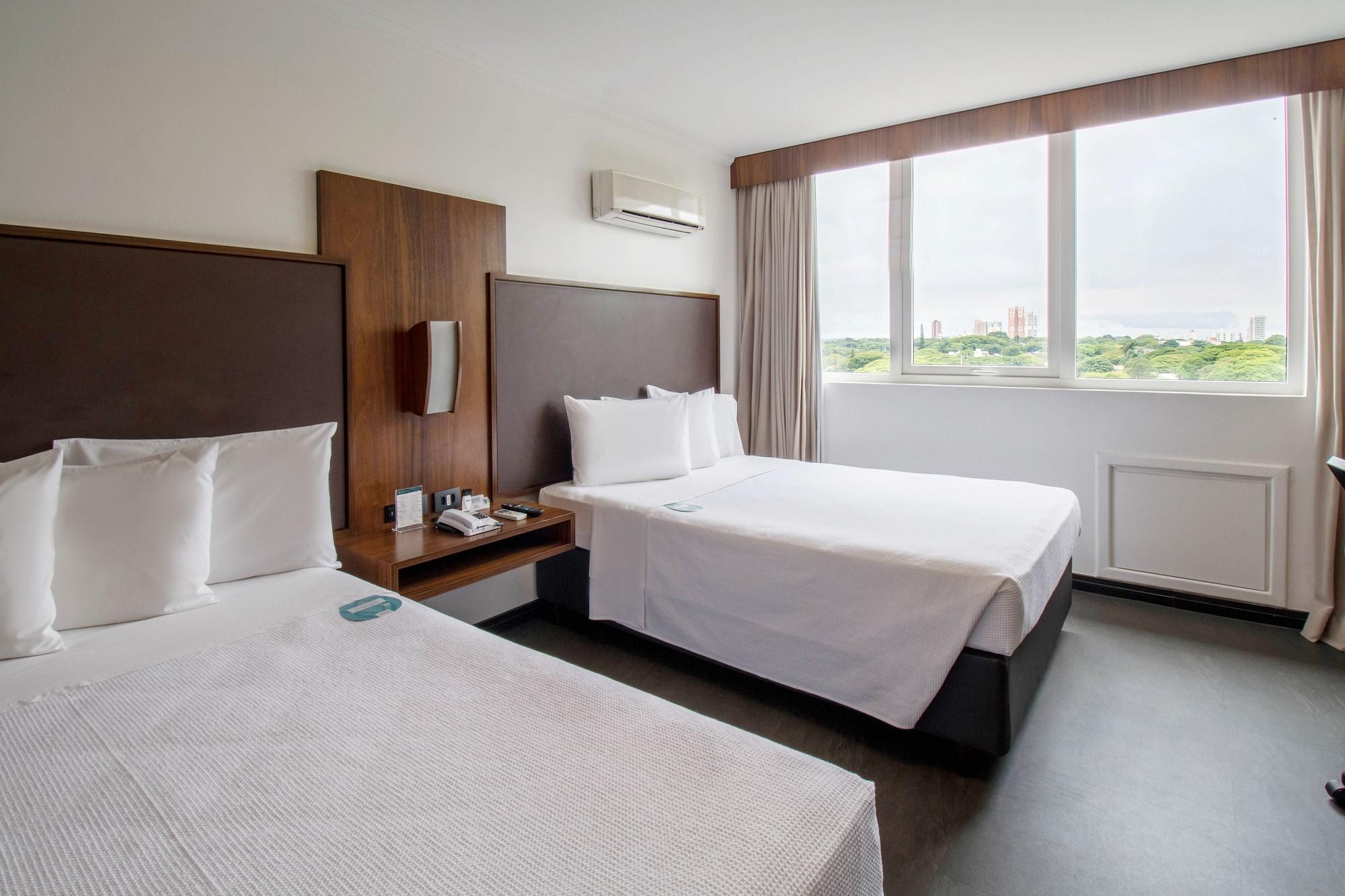 Hotel Deville Business Maringá Eksteriør billede